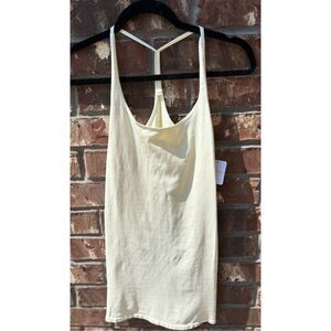 Intimately size medium color ivory and cream new with tag in excellent condition